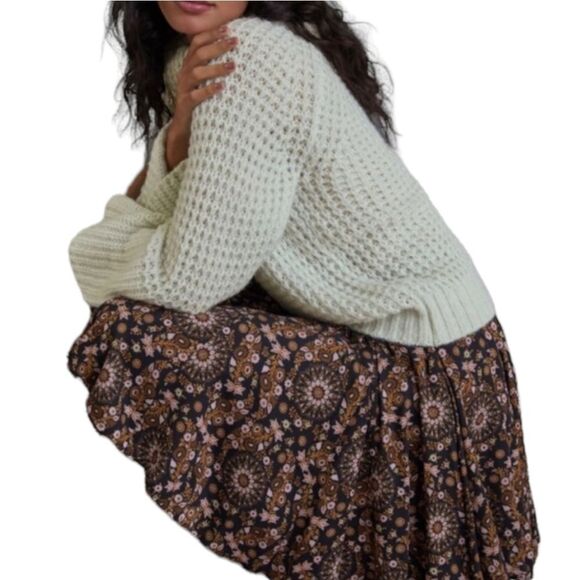 NWT MAEVE for Anthropologie Dionne Knit Bell Sleeve Mock Neck Sweater XSP - Picture 5 of 9